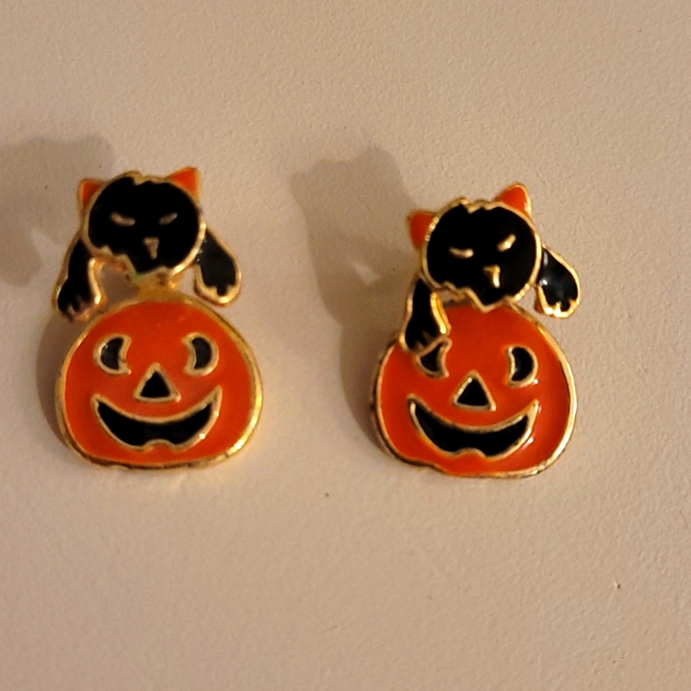 AIM enameled Halloween earrings